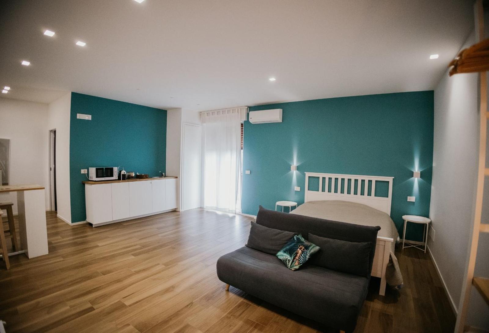 Suite Room Трани Экстерьер фото